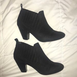 Trend Report Black Heeled Booties